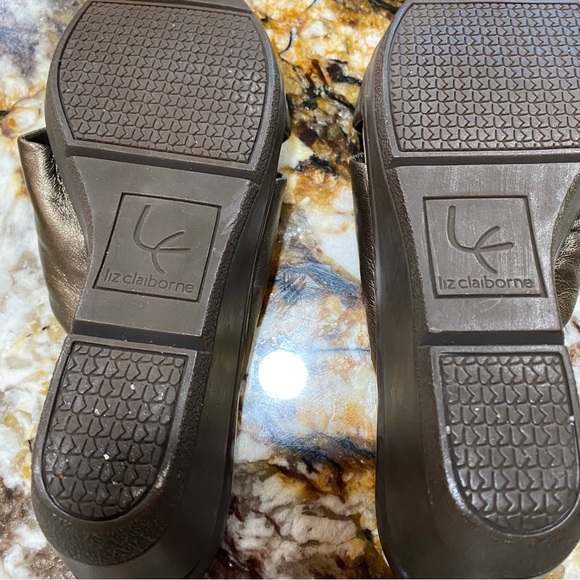 Liz Claiborne size 7 wedge heel summer sandals - Picture 4 of 5